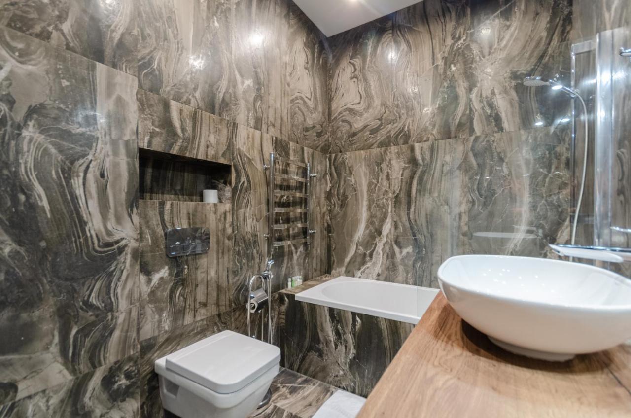 Petrovdom Apartaments 8-188 In Rc Central Park, 7 John Mccain Street Kyiv Exterior photo